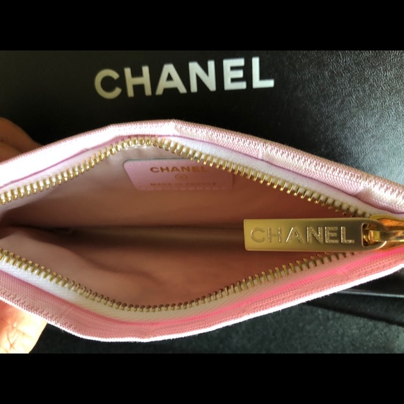 AUTHENTIC CHANEL CLOTH PURSE LIKE NEW - Picture 5 of 8